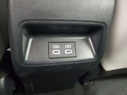 Used 2024 Toyota Corolla LE FWD image 13