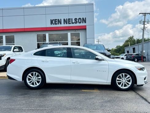 Used 2016 Chevrolet Malibu LT FWD image 13