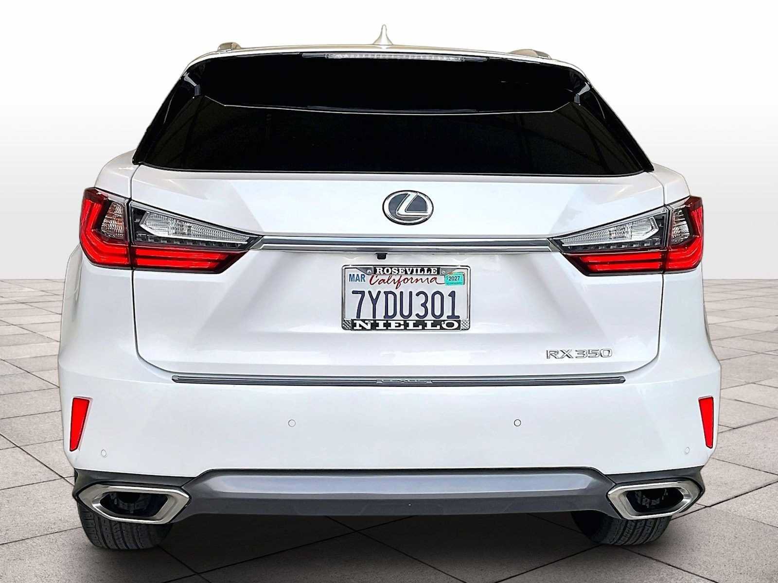 Used 2017 Lexus RX 350 FWD w/ Premium Package image 9