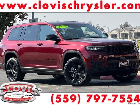 New 2025 Jeep Grand Cherokee L Altitude image 1