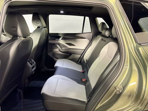New 2026 Volkswagen Tiguan SE R-Line AWD/4WD image 20