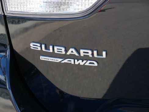 Used 2023 Subaru Forester Premium AWD/4WD image 5