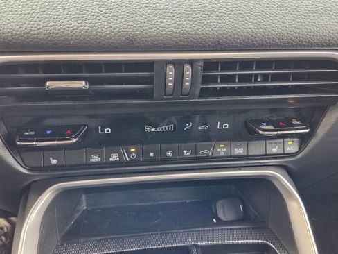 Certified 2024 MAZDA CX-90 3.3 Turbo w/ Premium Package image 27