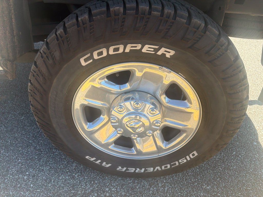 Certified 2024 RAM 2500 Tradesman w/ Chrome Appearance Group AWD/4WD image 4