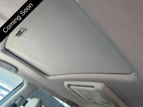 Used 2016 Honda Pilot Touring image 13