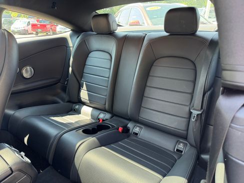 Used 2019 Mercedes-Benz C 300 4MATIC Coupe image 10