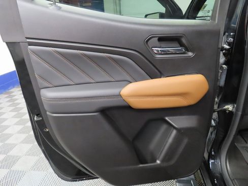 Used 2024 GMC Canyon AT4 w/ AT4 Premium Package image 54