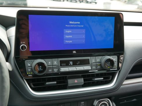 Certified 2026 Toyota Grand Highlander AWD image 18