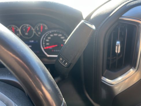 Used 2020 Chevrolet Silverado 1500 LT w/ Fleet Comfort Package image 26