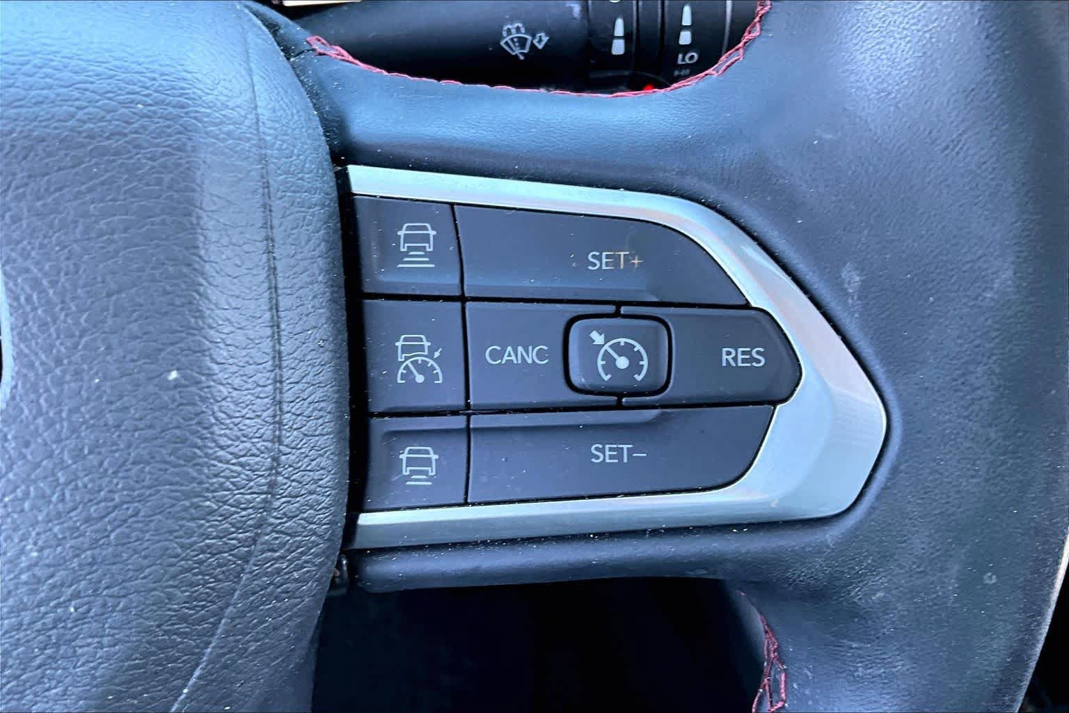 Used 2022 Jeep Compass Trailhawk w/ Trailhawk Elite Group AWD/4WD image 22