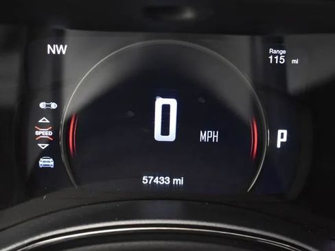 Used 2024 Dodge Durango GT AWD/4WD image 28