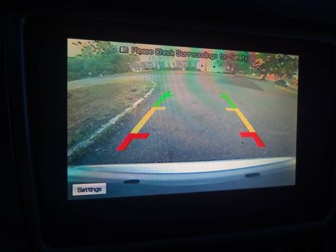 Used 2010 Ford Fusion Hybrid FWD image 10