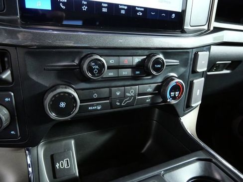 Certified 2025 Ford F150 STX w/ Equipment Group 201A FX4 AWD/4WD image 21
