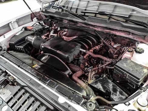 Used 2021 Chevrolet Silverado 2500 Custom w/ Custom Value Package image 46