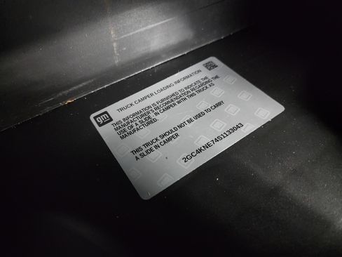 Used 2025 Chevrolet Silverado 2500 LT w/ Trail Boss Package image 48