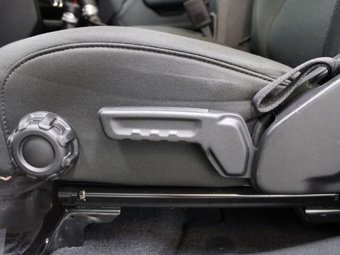 Used 2021 Jeep Wrangler Unlimited Sport AWD/4WD image 40