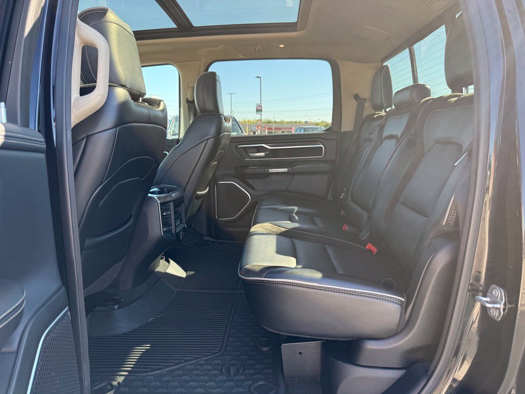 Used 2020 RAM 1500 Laramie AWD/4WD image 14