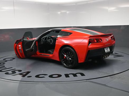 Used 2015 Chevrolet Corvette Stingray Coupe w/ 3LT Preferred Equipment Group RWD image 27
