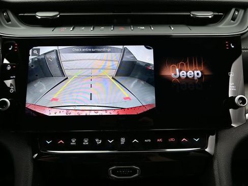 New 2026 Jeep Grand Cherokee L 4WD image 41