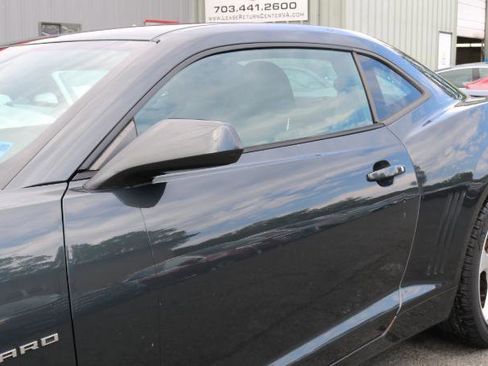 Used 2015 Chevrolet Camaro SS w/ RS Package RWD image 4