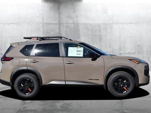 New 2026 Nissan Rogue SV image 5