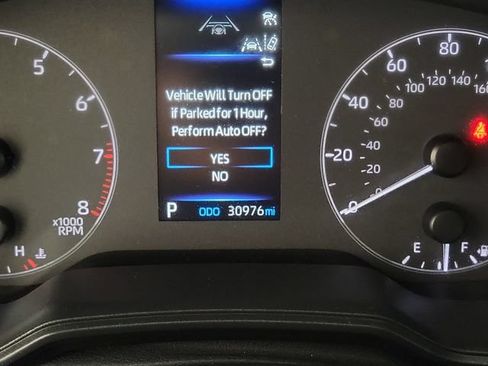 Used 2024 Toyota Corolla SE FWD image 2
