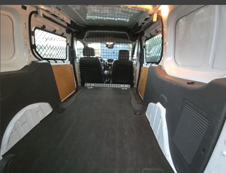 Used 2021 Ford Transit Connect XL FWD image 11
