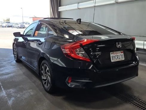 Used 2017 Honda Civic EX image 2