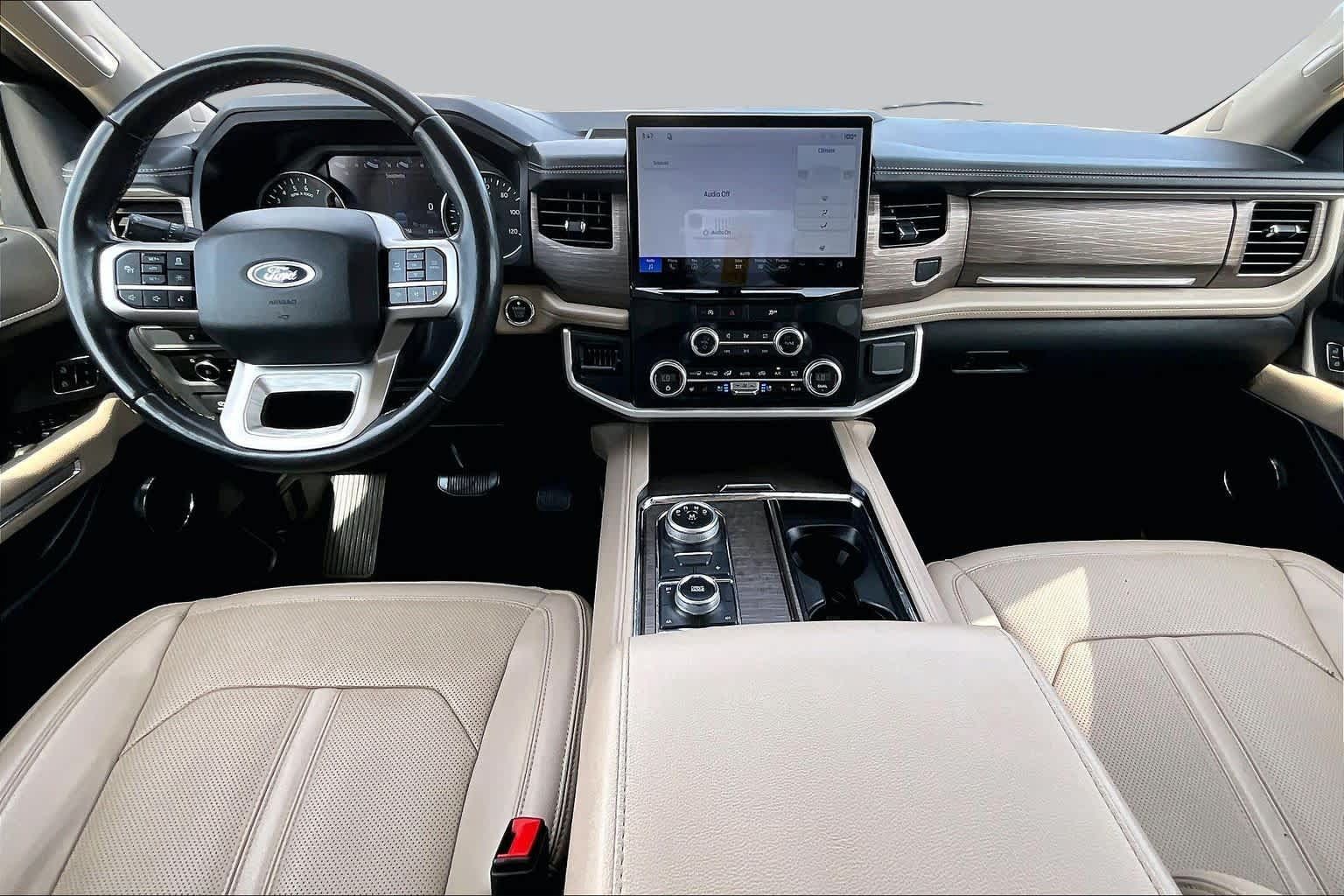 Used 2024 Ford Expedition Limited AWD/4WD image 15