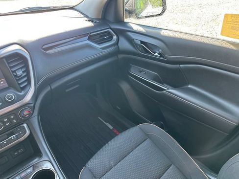 Certified 2022 GMC Acadia AT4 AWD/4WD image 25