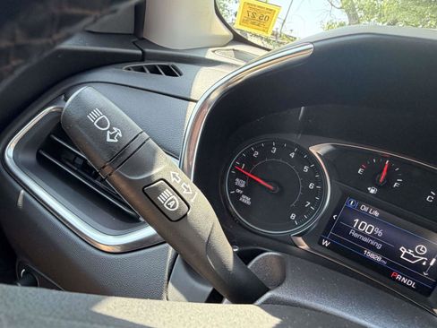 Used 2024 Chevrolet Equinox LT AWD/4WD image 27