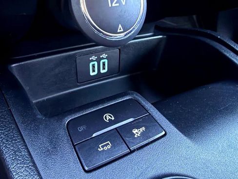 Used 2020 Ford Ranger XLT image 33