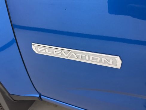 Used 2022 GMC Canyon Elevation w/ Elevation Premium Package image 10