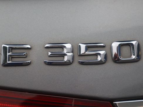 Used 2015 Mercedes-Benz E 350 4MATIC w/ Premium 1 Package image 28