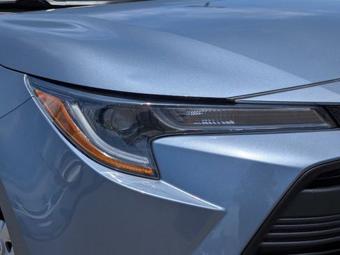 Used 2024 Toyota Corolla LE FWD image 10