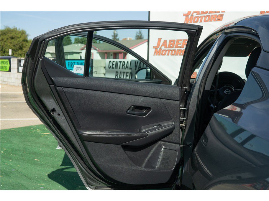 Used 2025 Nissan Sentra S FWD image 35