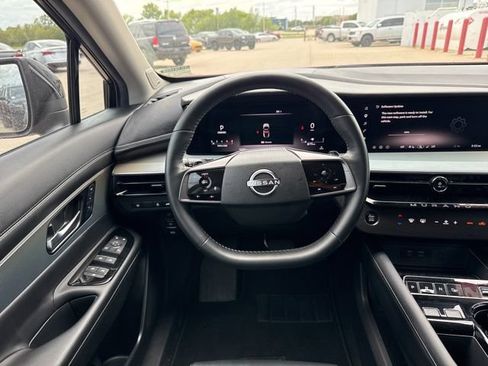 Used 2025 Nissan Murano SL AWD/4WD image 29