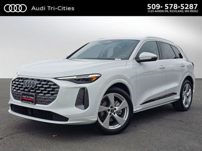 New 2025 Audi Q5 Prestige