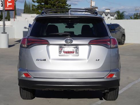 Used 2018 Toyota RAV4 LE w/ All Weather Liner Package image 6