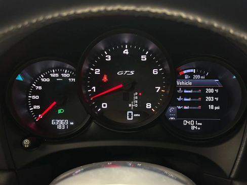 Used 2018 Porsche Macan GTS image 38