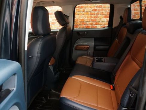 Used 2022 Ford Maverick Lariat w/ Lariat Luxury Package FWD image 34