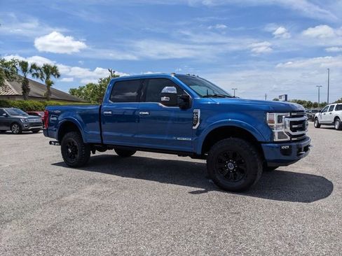 Used 2022 Ford F250 Platinum w/ Tremor Off-Road Package AWD/4WD image 2