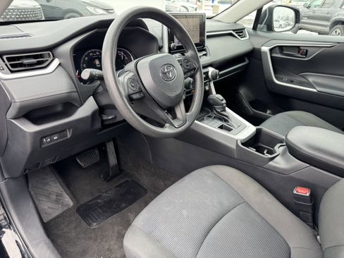 Used 2024 Toyota RAV4 LE image 28