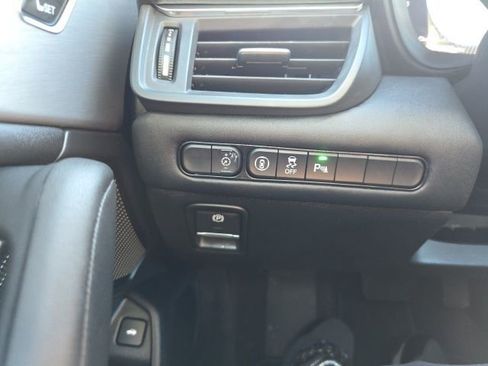 Certified 2025 Acura TLX w/ Technology Package image 16