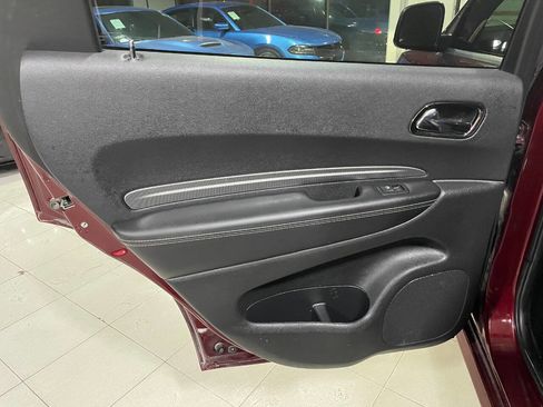 Used 2018 Dodge Durango SRT image 19
