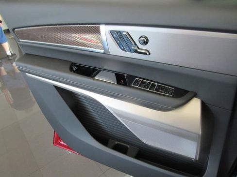 New 2026 Cadillac Vistiq Sport image 26