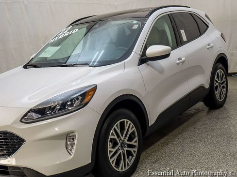 Certified 2022 Ford Escape SEL AWD/4WD image 6