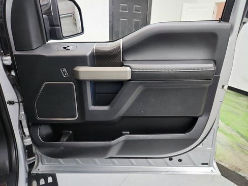 Used 2019 Ford F150 Raptor w/ Equipment Group 802A Luxury image 29