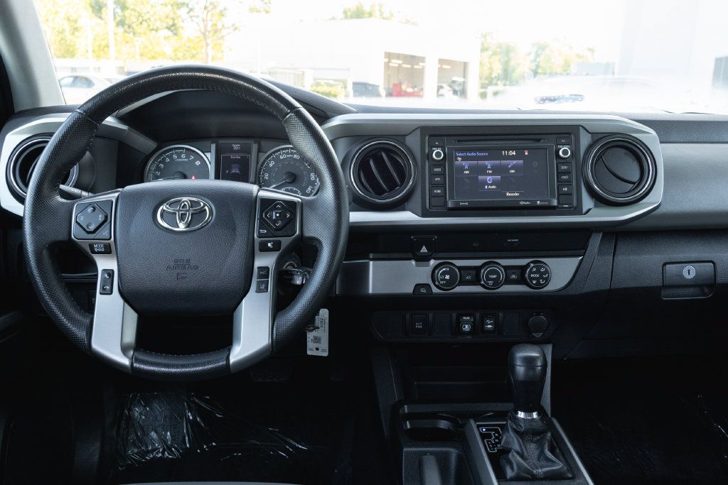 Used 2019 Toyota Tacoma SR5 RWD image 25