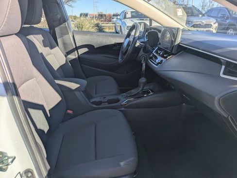 Used 2024 Toyota Corolla LE image 29